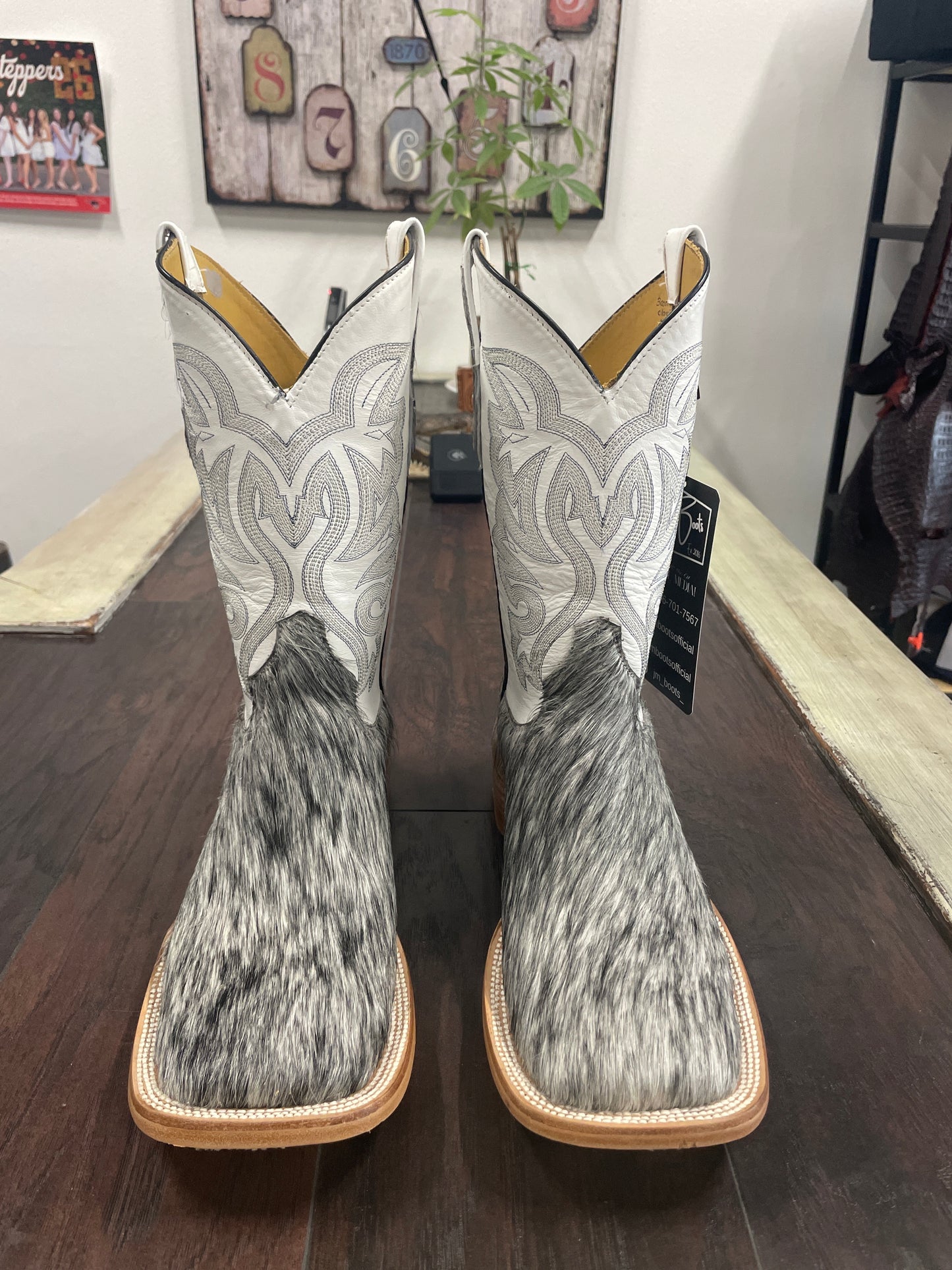 Cowhide- Gray and White