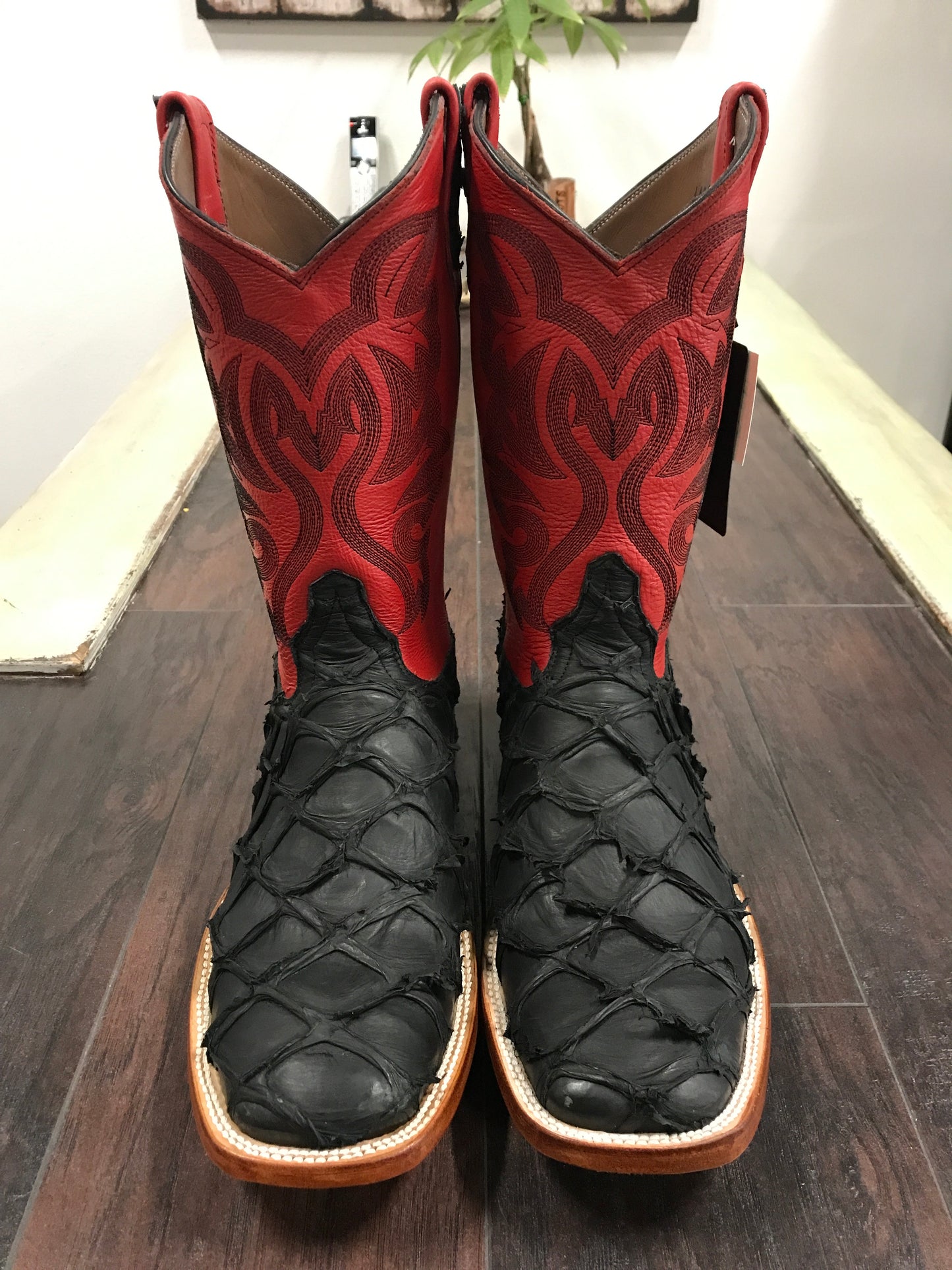 Justin toe-Matte black Pirarucu