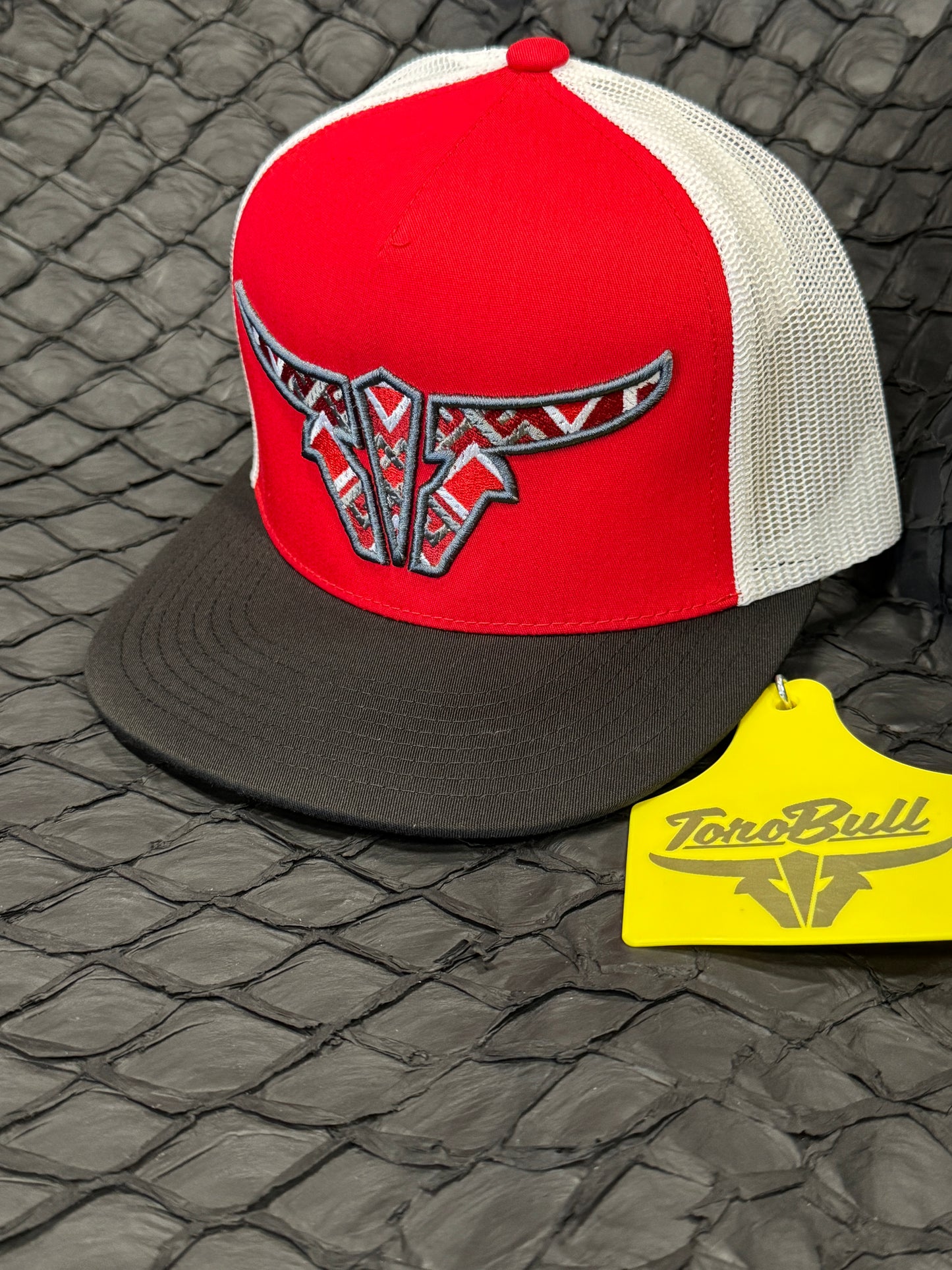 Toro Bull-Aztec Black/Red