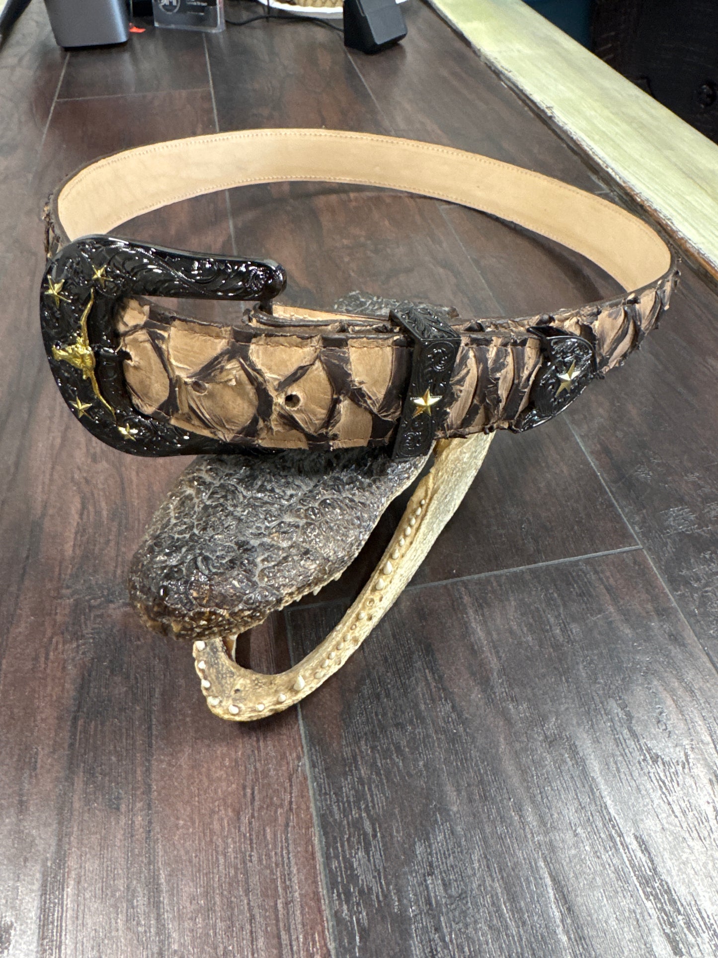 Pirarucu Belt- Chocó Matte