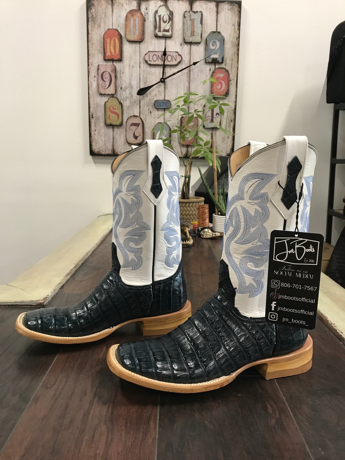 Caiman belly- Blue Jean