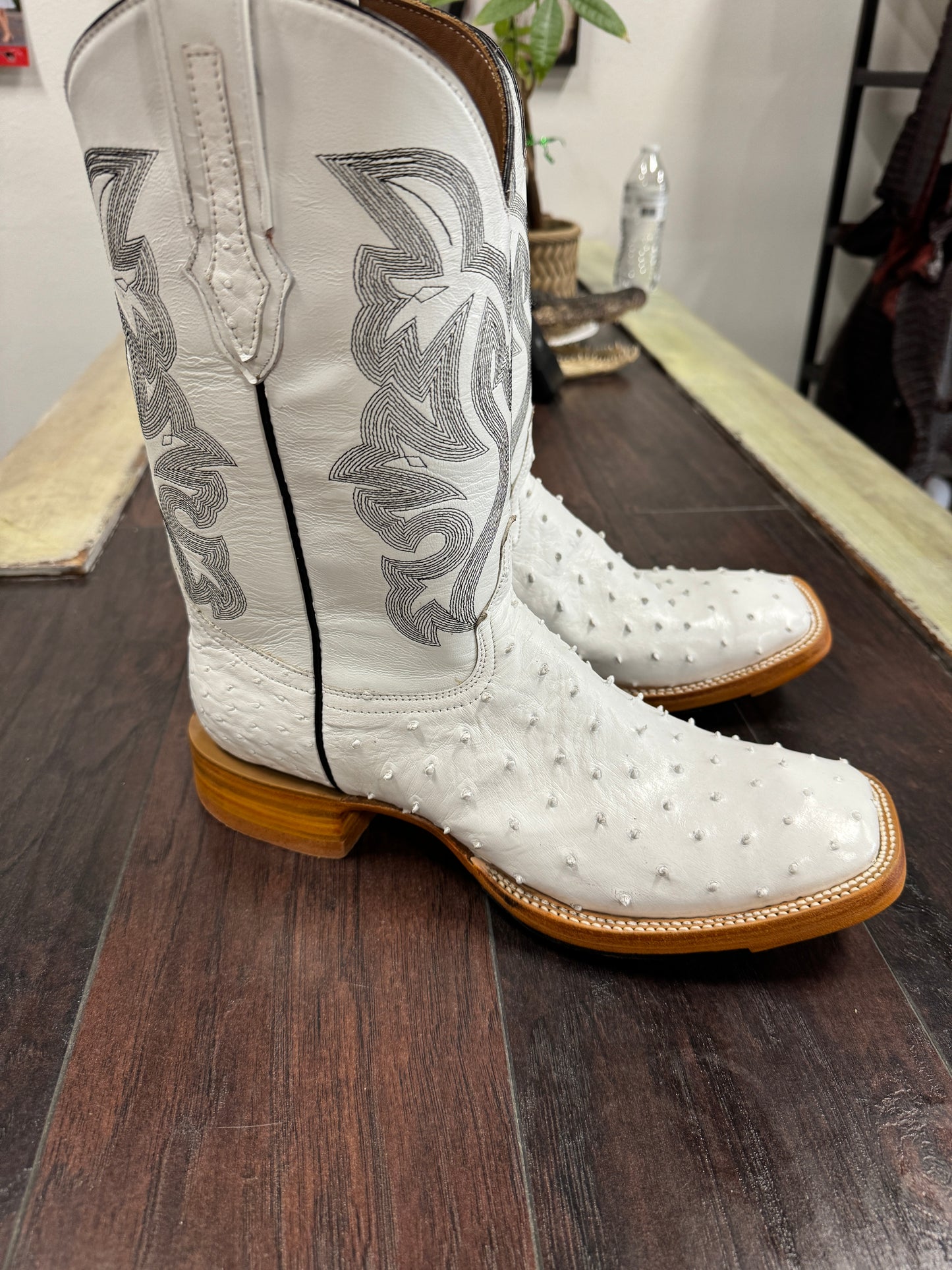 White Ostrich Hybrid Sole