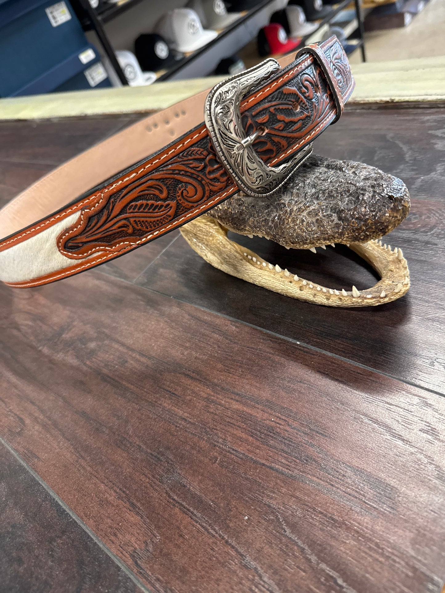 Cowhide belt longhorn Texas star