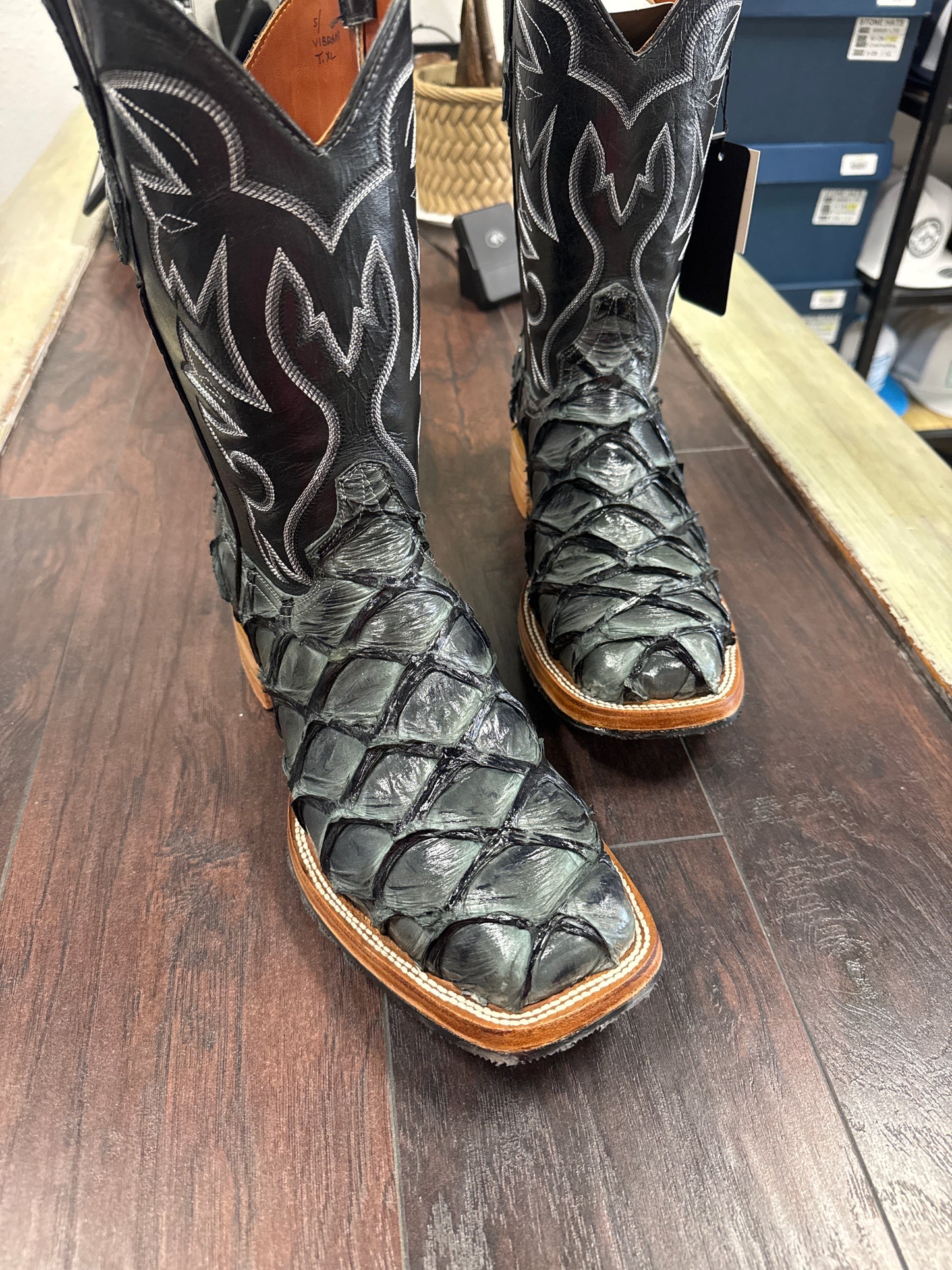 Pirarucu Gray Steel Toe 10 EE