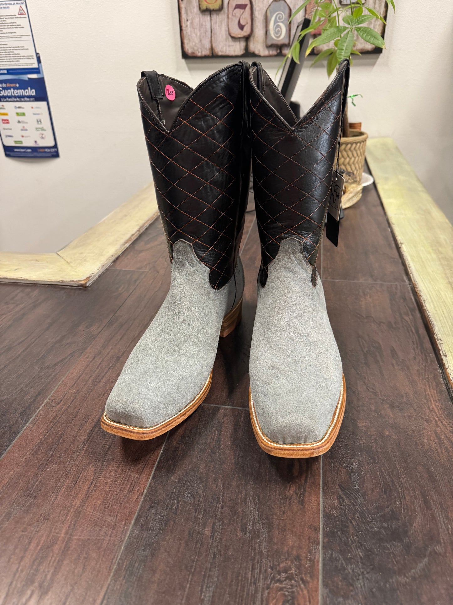 Roughout Gray