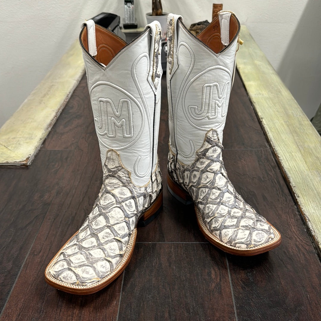 PRR white and silver