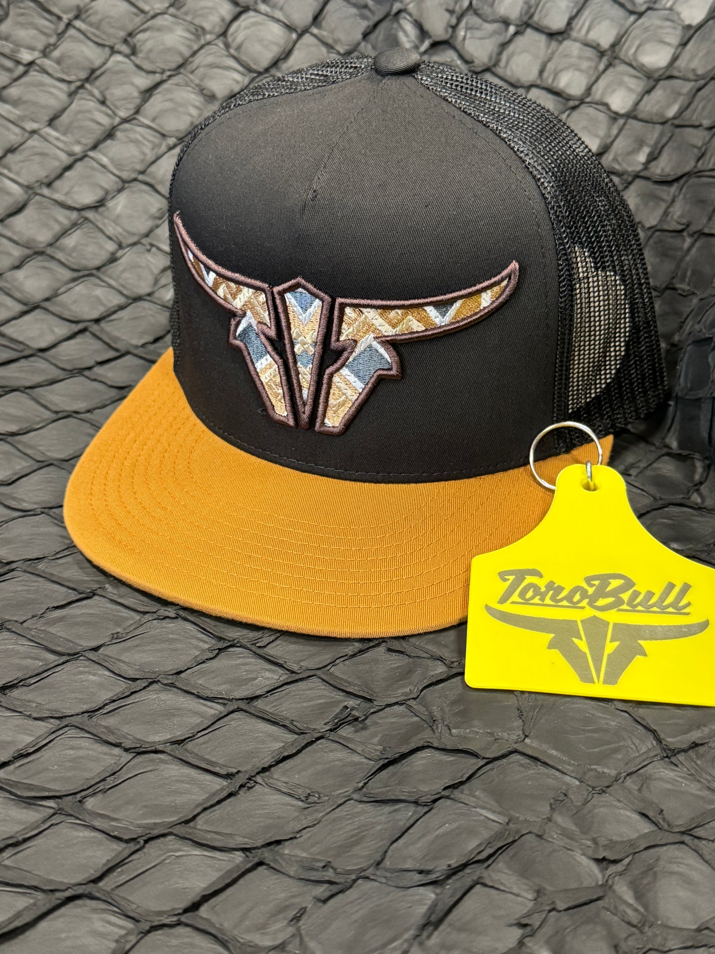 Toro Bull-Aztec Camel