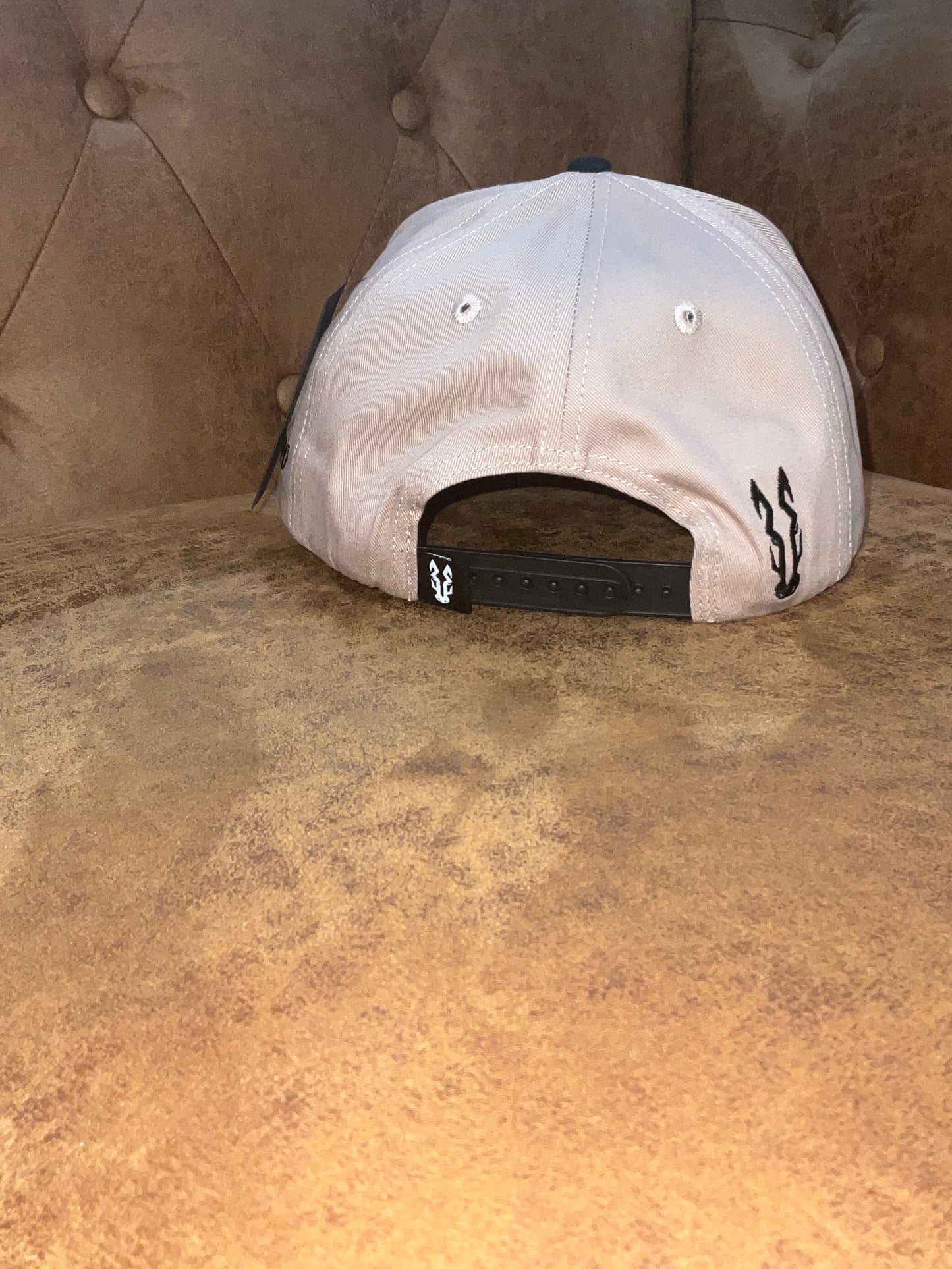 Spell-Out Arc Hat