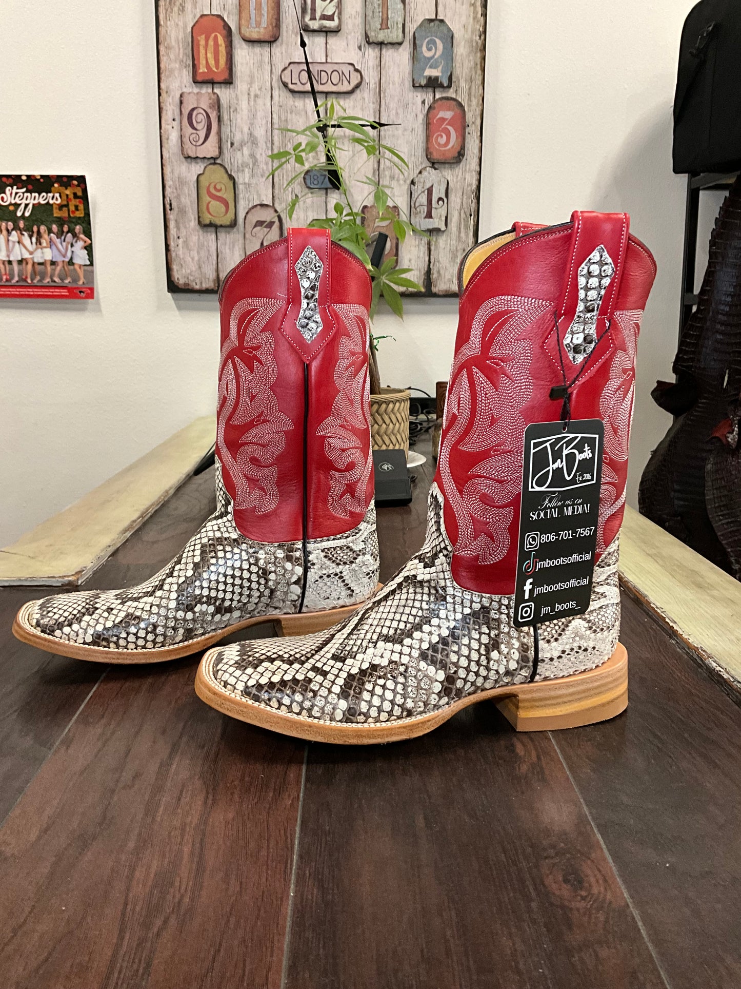 Natural- Python Back
