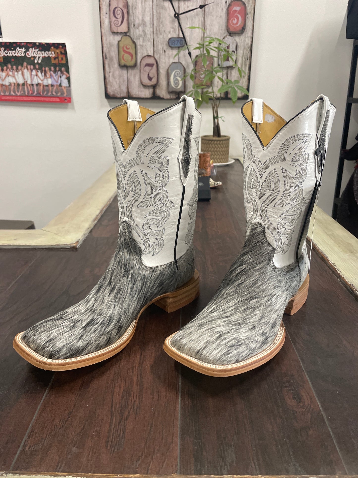 Cowhide- Gray and White