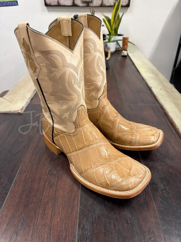 American Alligator Antique Saddle - Boots