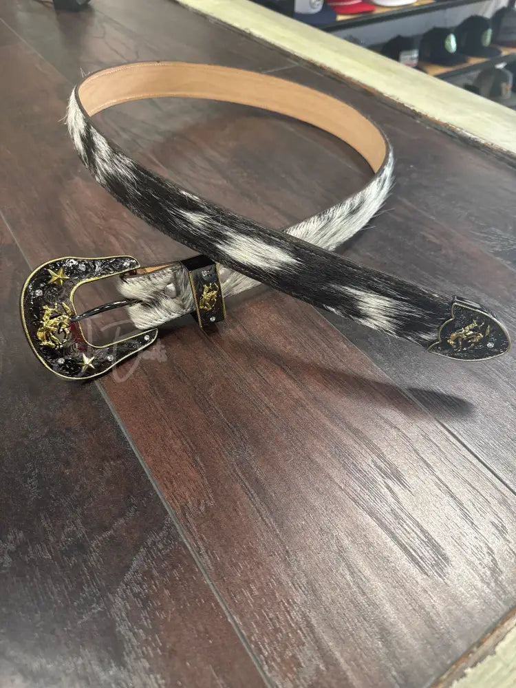 Belt Cowhide 1 1/2” width sz 42 - 1 1/2” Size 42 - belt