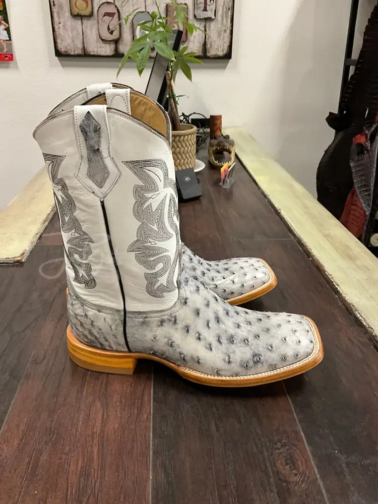 Ostrich- White Bruciato Boots