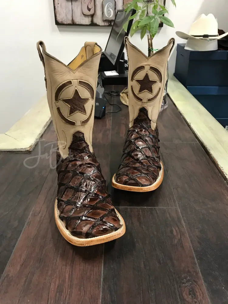PRR- glossy brown Boots