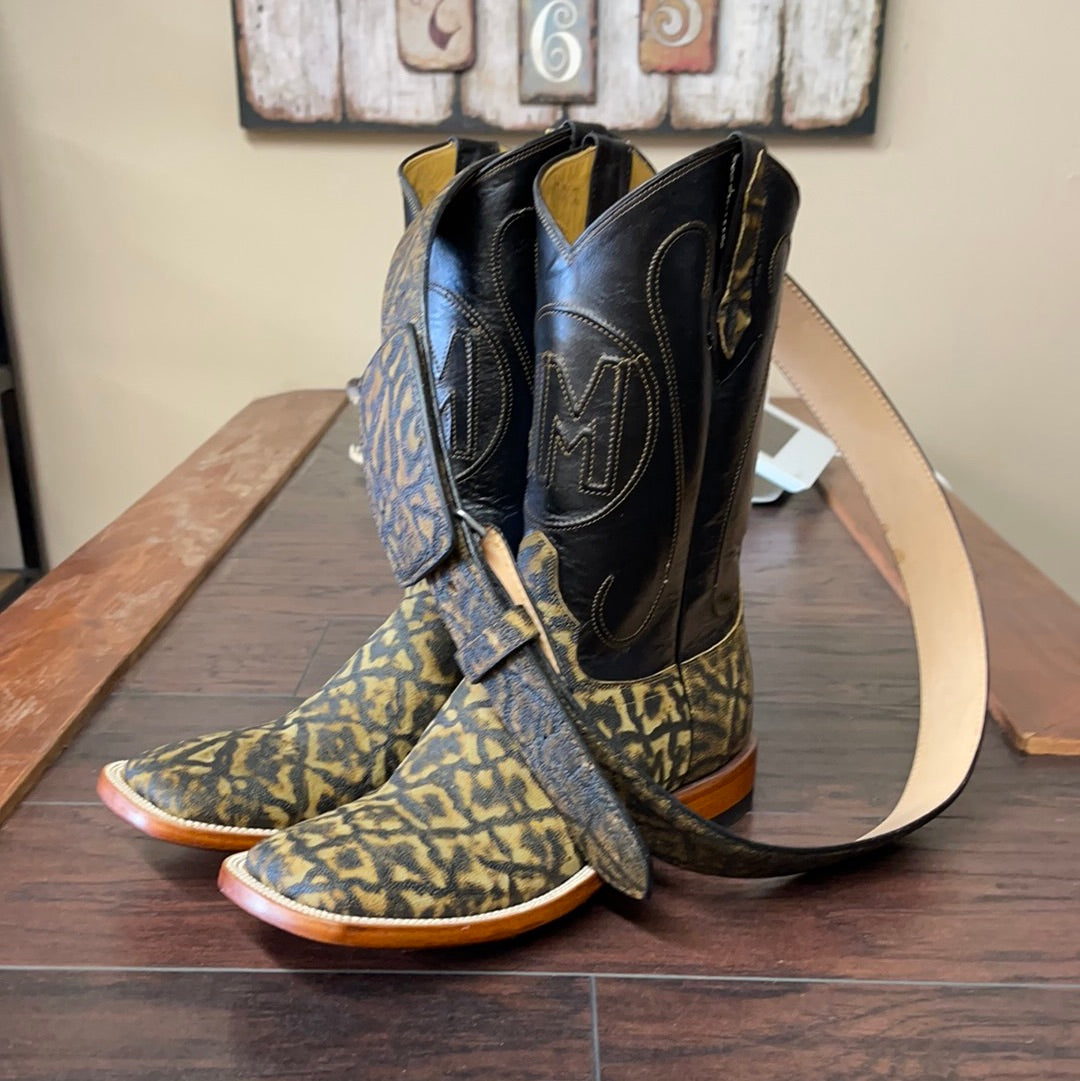 Black and yellow ELP, belt included