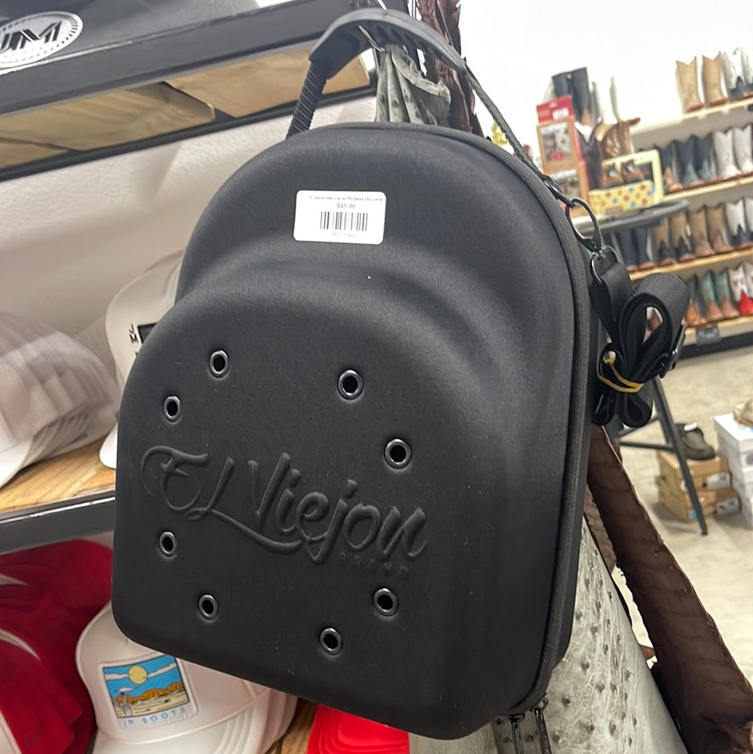 El Viejon-Hat Carrier/Portador De Gorras