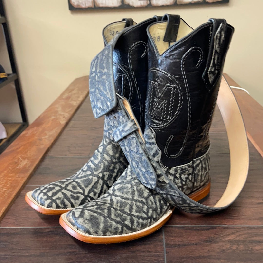Grey ELP, belt included