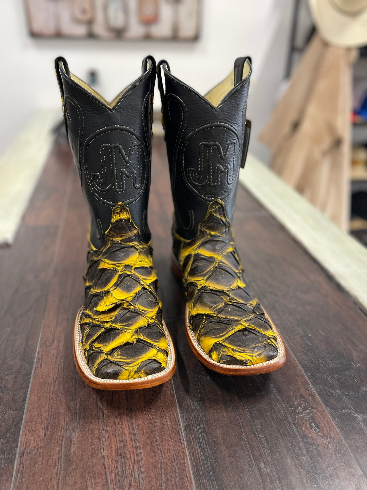 PRR-Matte Black/Yellow