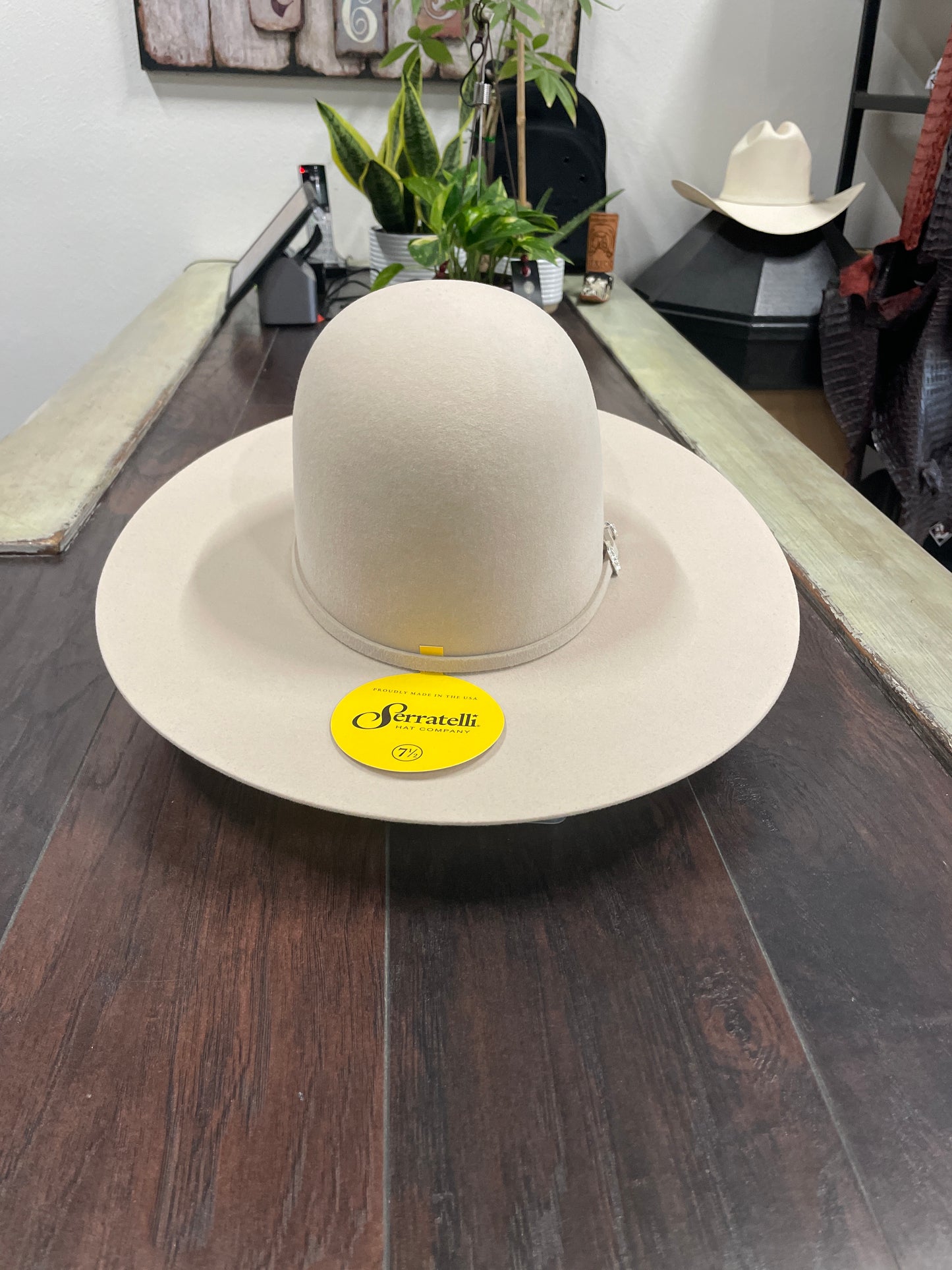 Serratelli Salinas 20X Buckskin