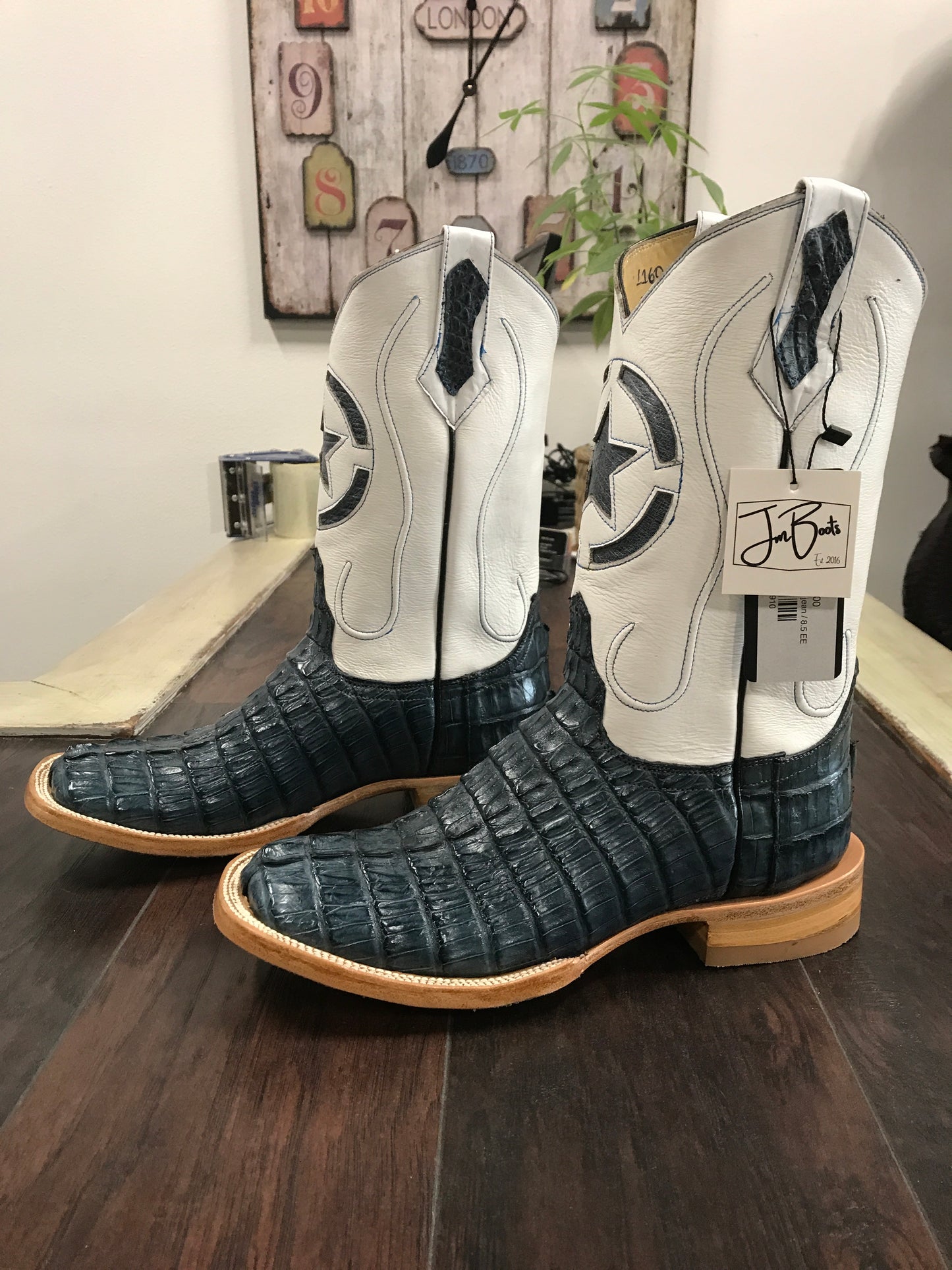 Caiman tail-Blue Jean