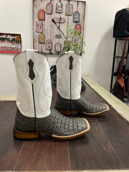 Lomo de Caiman- Grey