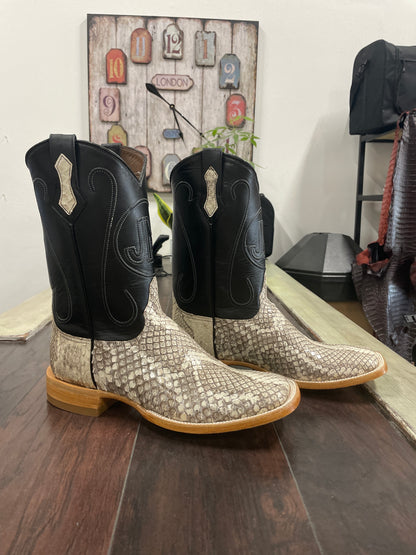 Natural- Python Back