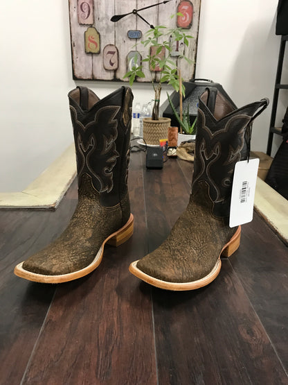 Giraffe - Brown