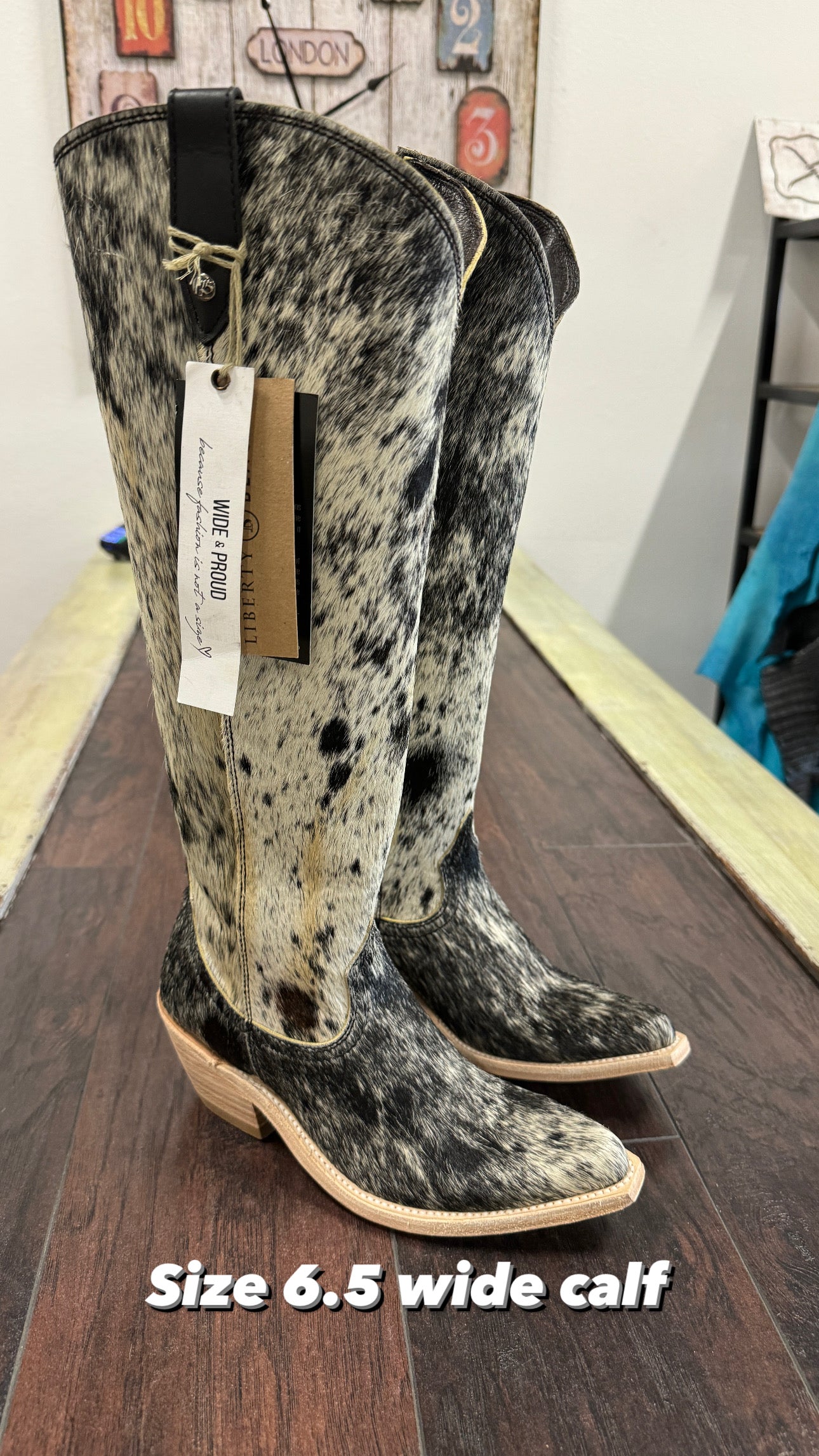 Ladies Cowhide LB Wide Calf Size 6.5