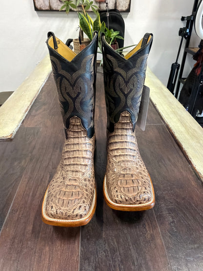 Caiman hornback- mink and black