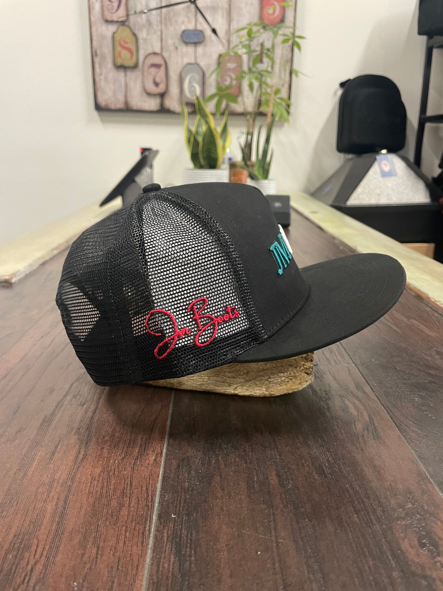 Black 3D Mexico JM Logo