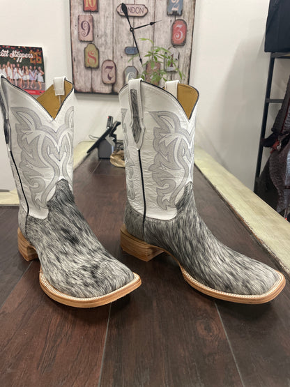 Cowhide- Gray and White