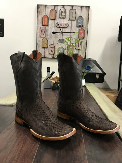 Python - Matte Chocolate Brown