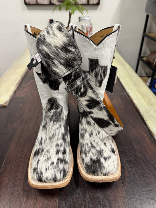 10.5EE Cowhide Boot and Belt Bundle