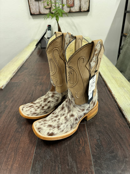 Cowhide-Br/wh  Sz 4Y