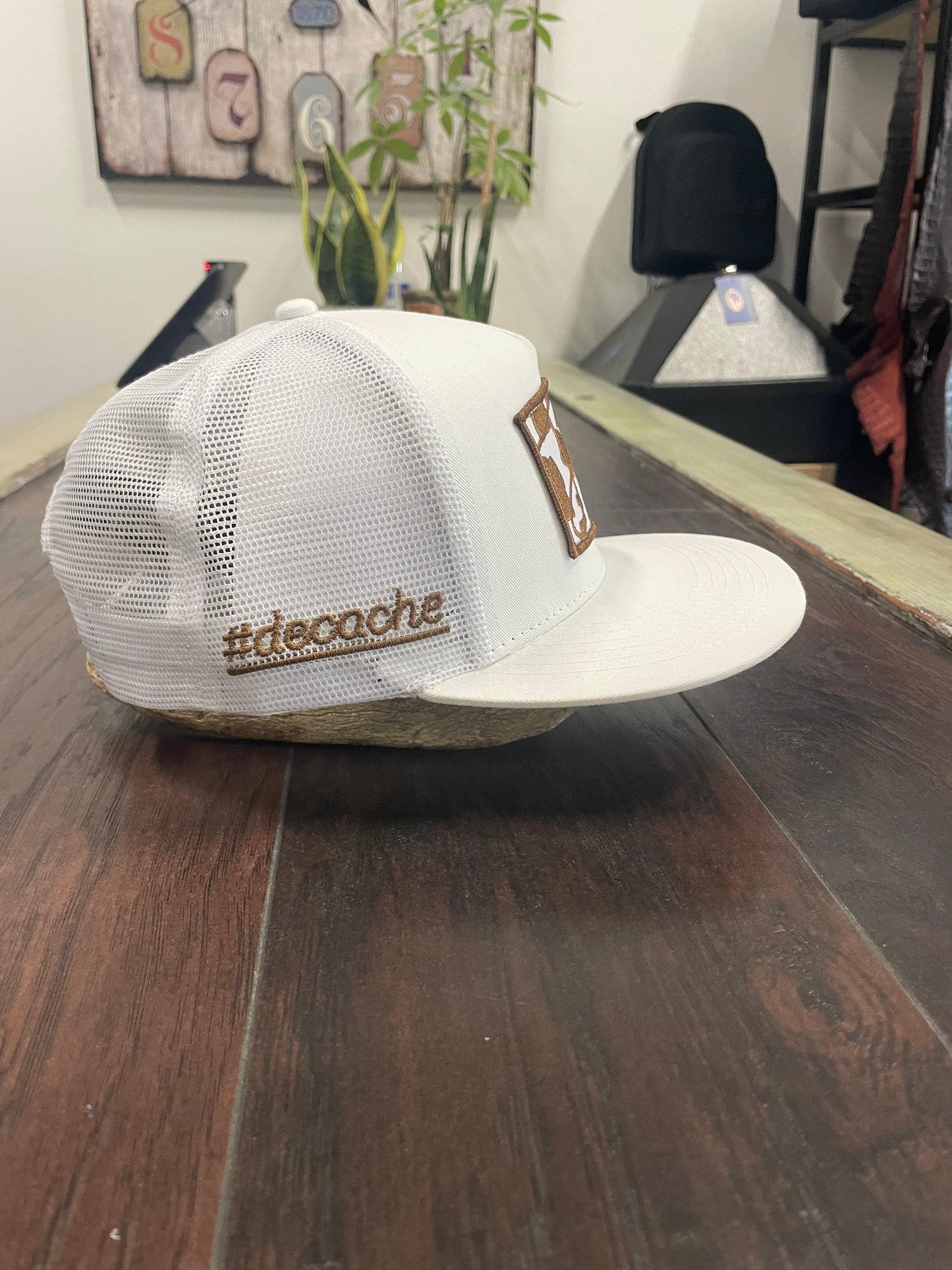 JM Signature Cow print White