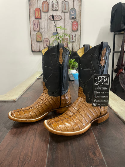 Caiman Tail- Waxy Cigar