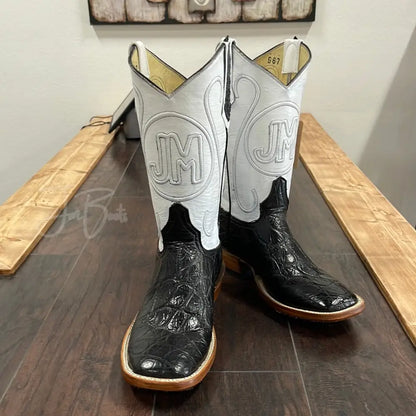 AA Black Boots