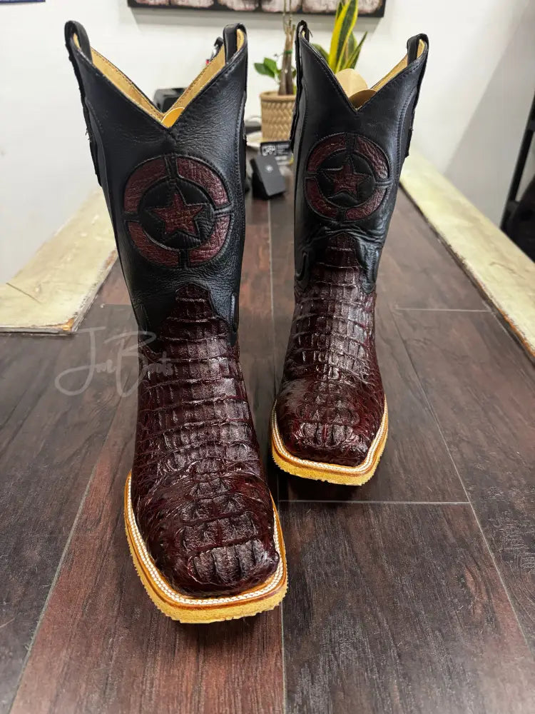 Caiman Hornback Black Cherry Steel Toe - 10EE - Boots