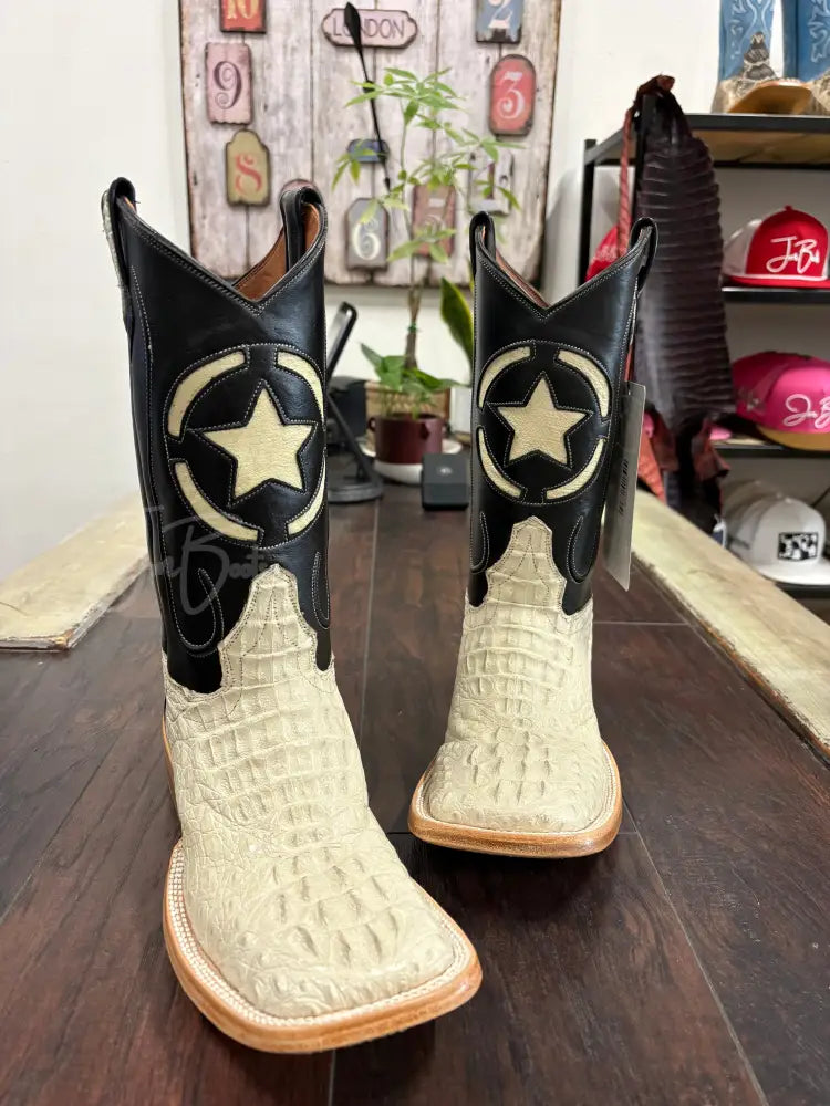 Caiman Nuca- Hueso - 8 1/2 D - Cowboy boots