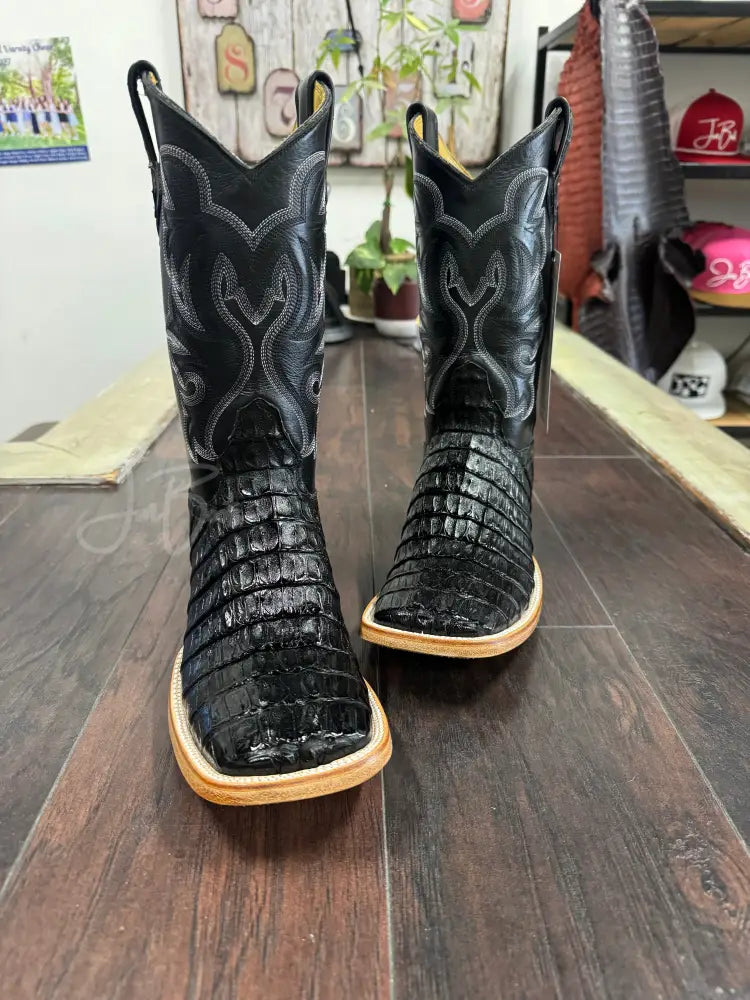 Caiman Tail- Black - 7 EE - Boots