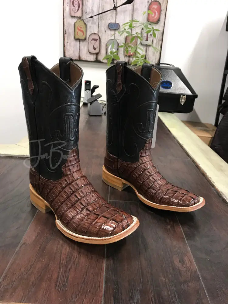 Caiman tail- Cigar - Boots