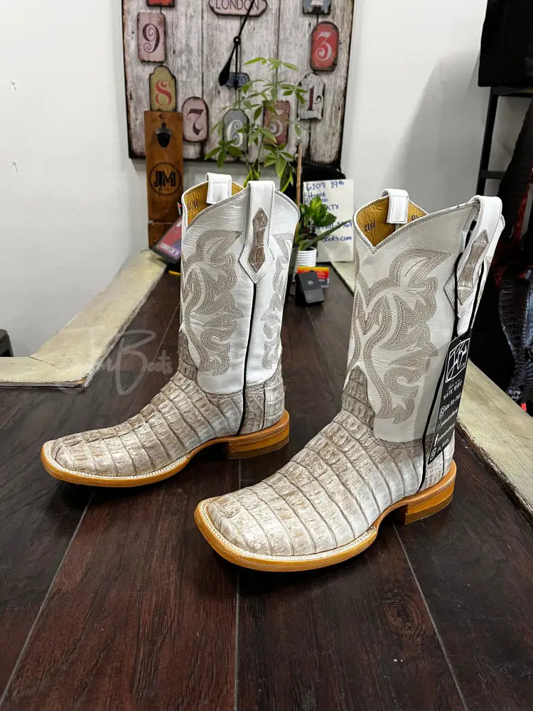 Cola de Caimán- Natural - Boots