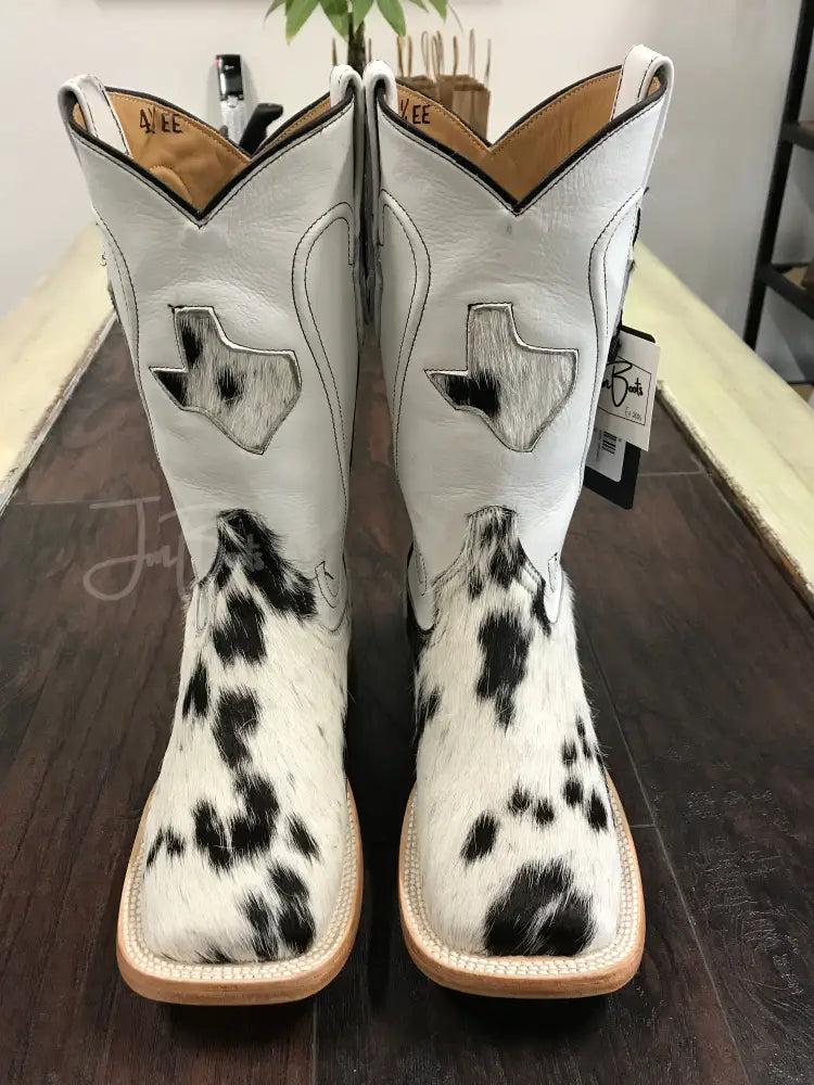 Cowhide- Black&White 4.5EE - 4.5EE