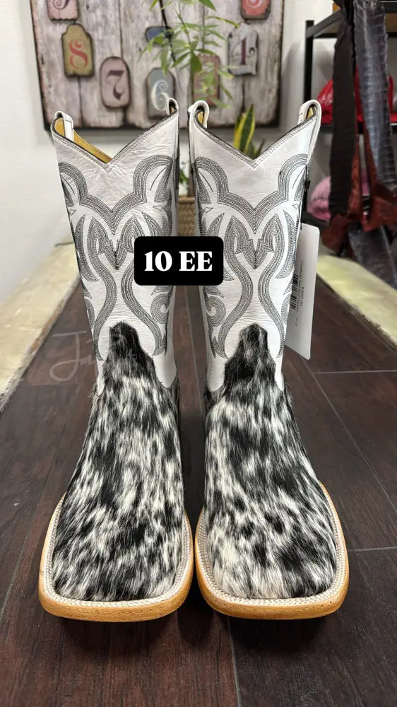 Cowhide Salt and Pepper - 10 EE - Cowboy boots