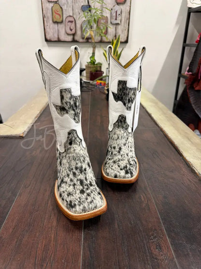 Cowhide Salt and Pepper - 5 1/2 E - Cowboy boots