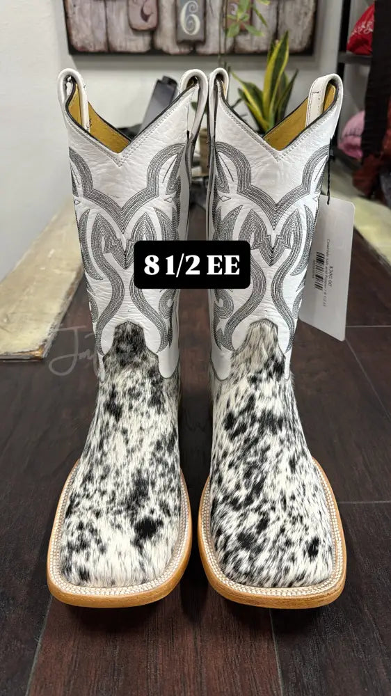 Cowhide Salt and Pepper - 8 1/2 EE - Cowboy boots