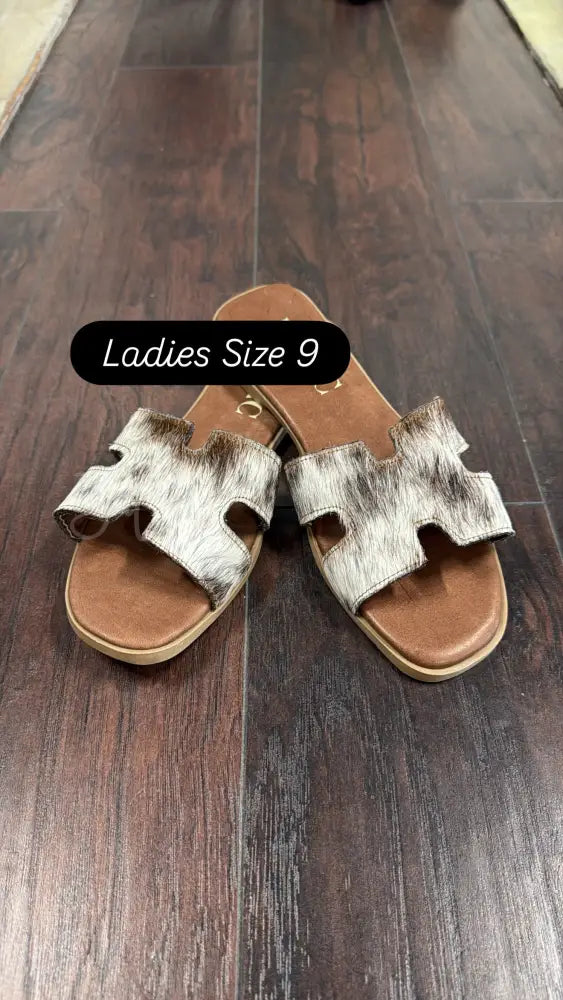 Cowhide sandals - 9