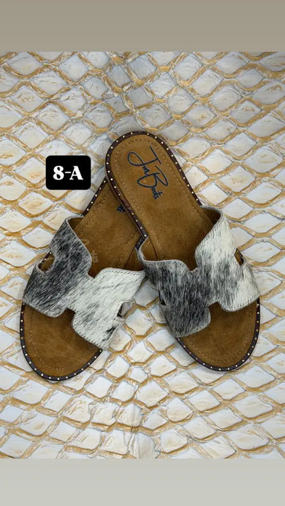 JM Cowhide sandals Sz 8 - 8-a