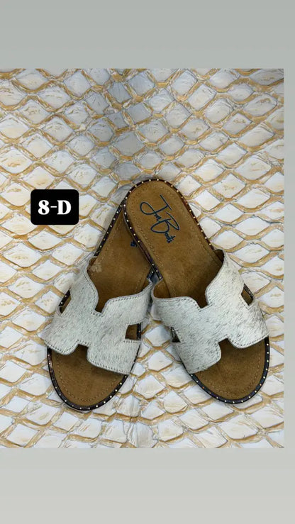 JM Cowhide sandals Sz 8 - 8-d