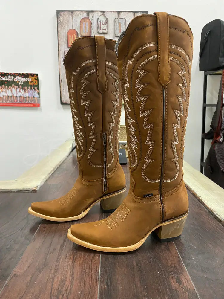 Kelly Tall Snip Toe - Cowboy boots